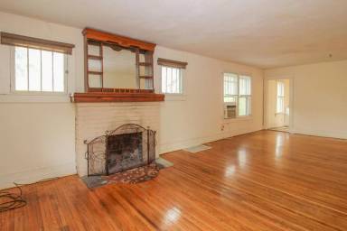 Main picture of 1721 Cliff Dr