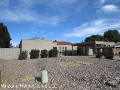 Main picture of 4705 Paseo Las Palmas