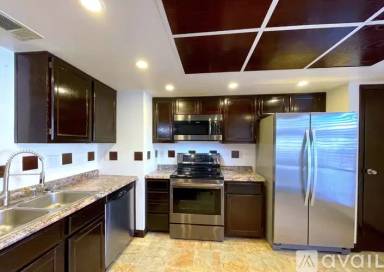 Main picture of 2941 Country Manor Ln