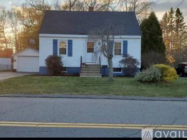 Main picture of 315 Sawyer St