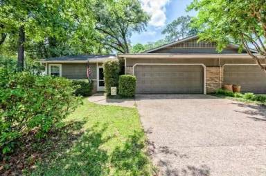 Main picture of 2034 Sandcastle Dr