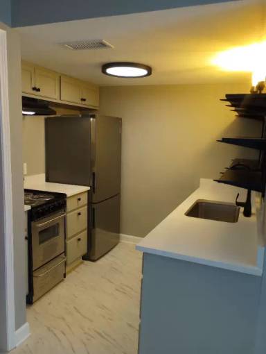 Main picture of 905 12th St
