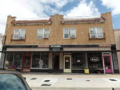 Main picture of 804 E Main St
