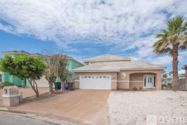 Main picture of 15325 Cartagena Ct