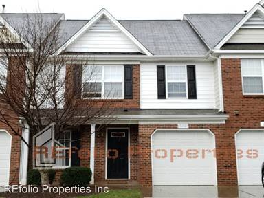 Main picture of 610 Mistymoor Pl