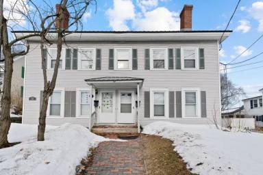 Main picture of 54 Washington St