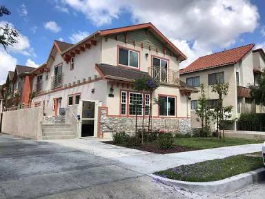 Main picture of 1137 Melrose Ave
