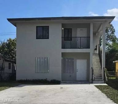 Main picture of 2342 NW 67th St