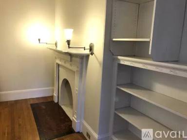 Main picture of 8 Fairfield St