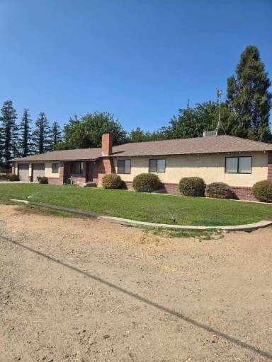 Main picture of 18058 W Bradbury Rd