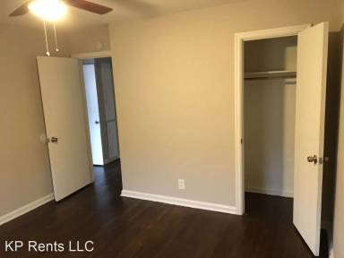 Main picture of 1000 MacArthur Cir
