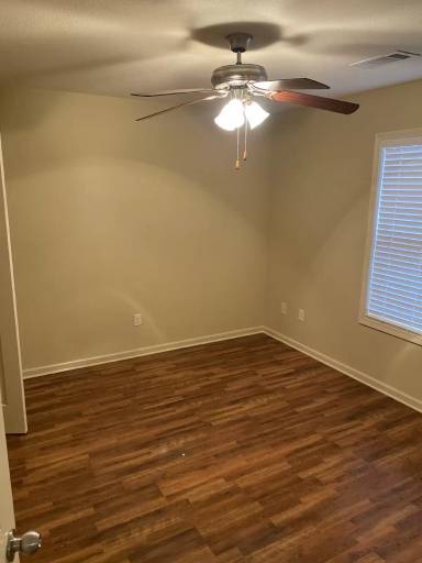 Main picture of White Buffalo Apts