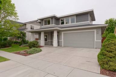Main picture of 849 W Cagney Dr