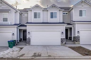 Main picture of 803 N Hilltop Dr