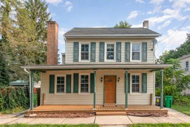 Main picture of 347 C St