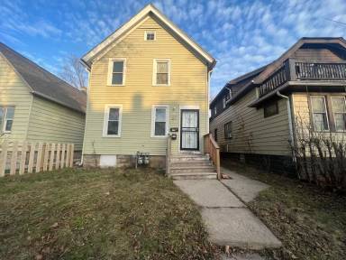 Main picture of 5226 N 38th St