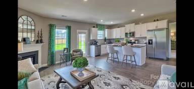 Main picture of 92 Ashelyn Park Dr