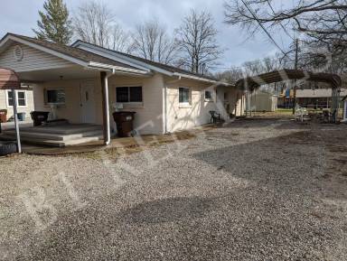 Main picture of 105 Greensburg St