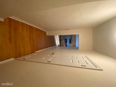 Main picture of 117 W 13th St