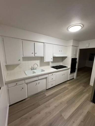 Main picture of 3101 Reynard Way