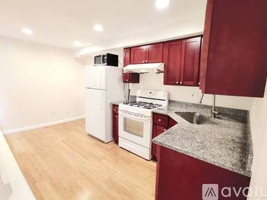 Main picture of 783 24th Ave