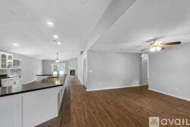 Main picture of 7750 Ortega Bluff Pkwy