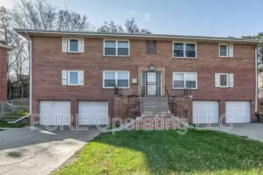 Main picture of 6611 Pratt St