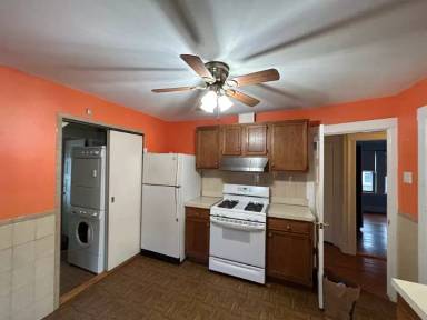 Main picture of 119 Birch St