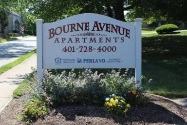 Main picture of 140 Bourne Ave