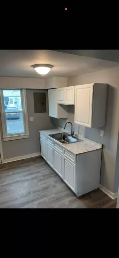 Main picture of 25 Blackmore St