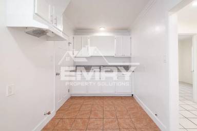 Main picture of 428 N Poplar Ave