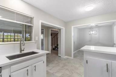 Main picture of 6602 Indian Lake Dr