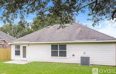 Main picture of 2921 Meridian Bay Ln