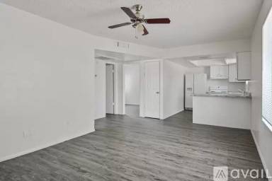 Main picture of 2456 E Roeser Rd