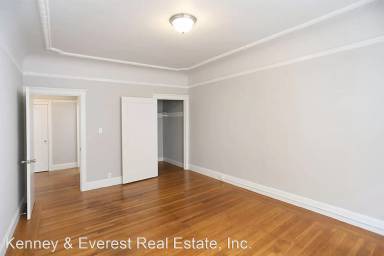 Main picture of 2700 Polk St
