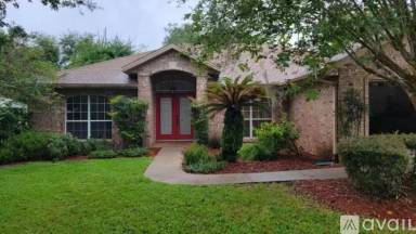 Main picture of 1652 E Houston Dr