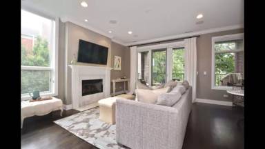 Main picture of 2651 N Bosworth Ave
