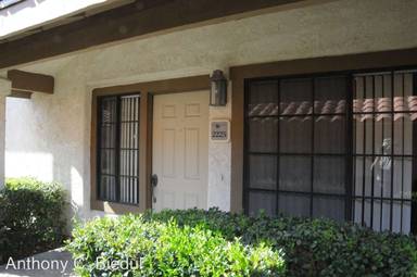 Main picture of 2225 Martinique Ln