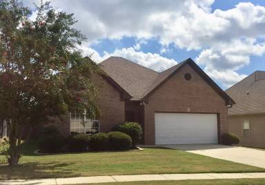 Main picture of 158 Charlton Ln