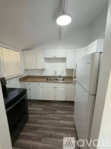 Main picture of 41 N 4th St