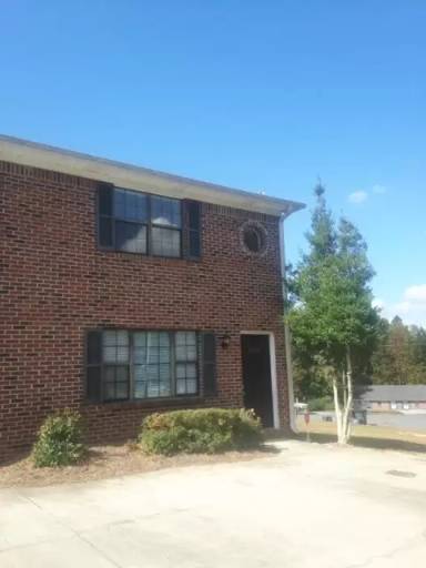 Main picture of 3001 Parkside Ct