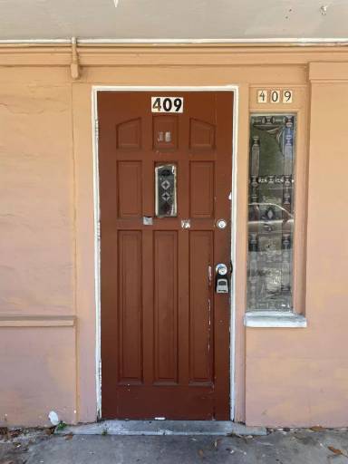Main picture of 409 1st Ave NE