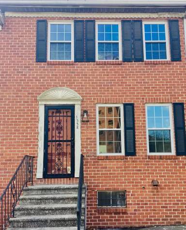 Main picture of 1338 N 6th St