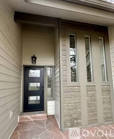 Main picture of 2468 Alkire St