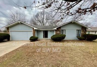 Main picture of 1359 S John Ave