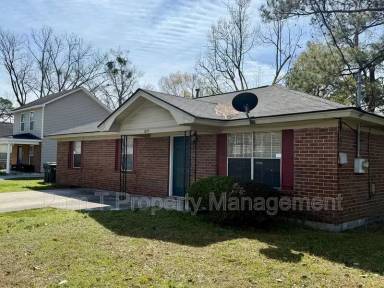 Main picture of 1835 Upson St