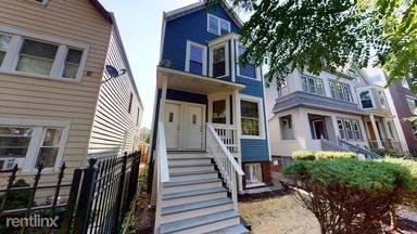 Main picture of 2711 N Hamlin Ave