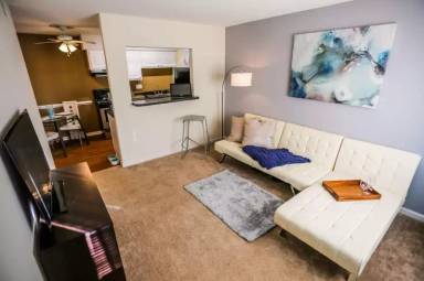 Main picture of 200 Erin Ln
