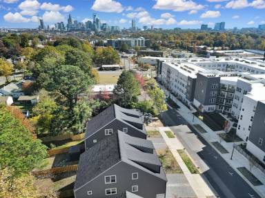 Main picture of 2430 Arty Ave