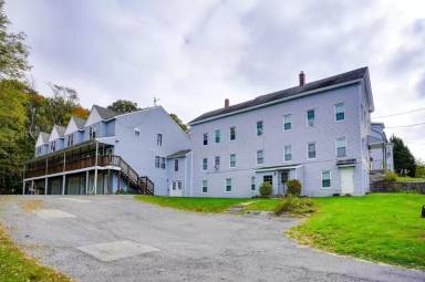 Main picture of 31 5th Ave